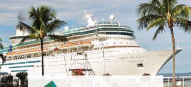 Yacht marine and cruise ship glass restoration Marine glass restoration. Miami, FL